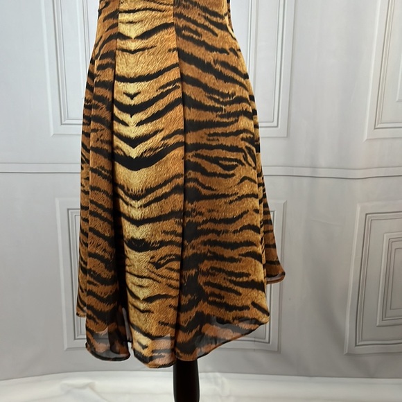 Vintage tiger print dress - Picture 7 of 12